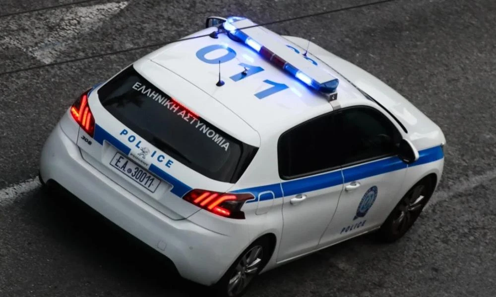 Στιγμές τρόμου έζησε 48χρονος οδηγός στο Κερατσίνι: Ληστές τον χτύπησαν με κοντάκι όπλου